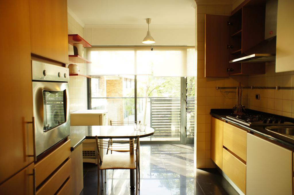 Modern Apartment Near The Bridge リスボン エクステリア 写真