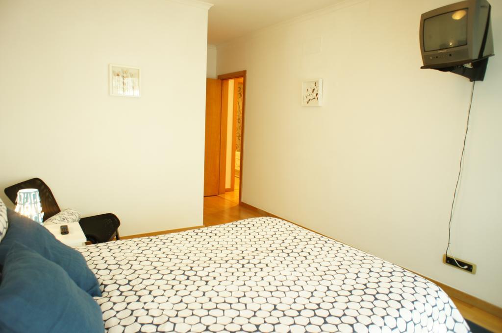 Modern Apartment Near The Bridge リスボン エクステリア 写真