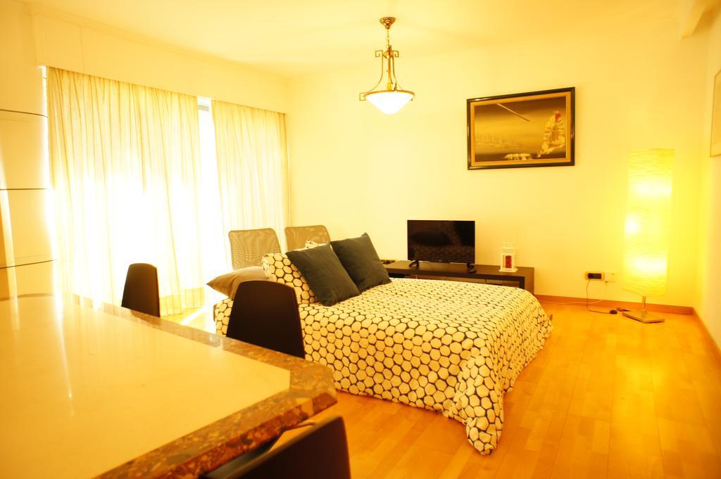 Modern Apartment Near The Bridge リスボン エクステリア 写真